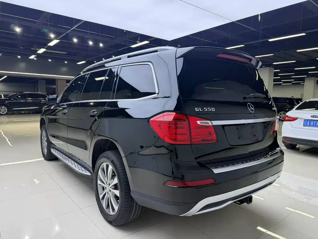 Mercedes-Benz GL-Class — миниатюра 7