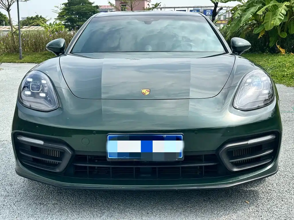 Porsche Panamera — миниатюра 2