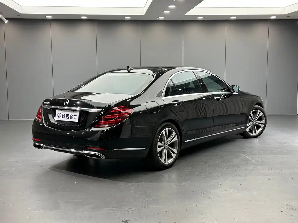 Mercedes-Benz S-Class — миниатюра 4