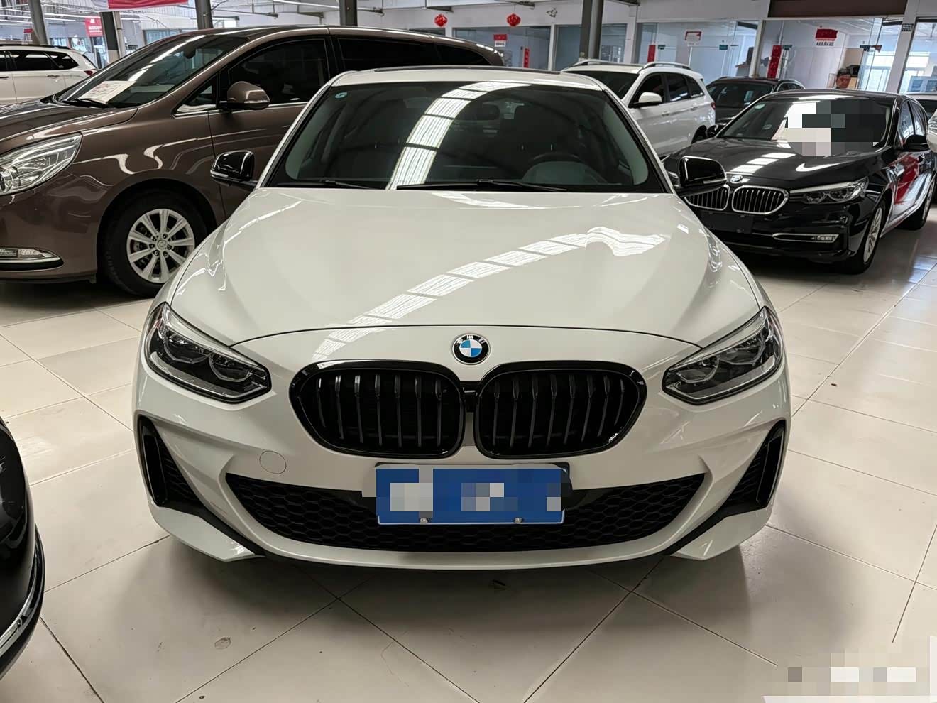 BMW 1 Series 1.5 л 2021 г. Белый, пробег 34000 км