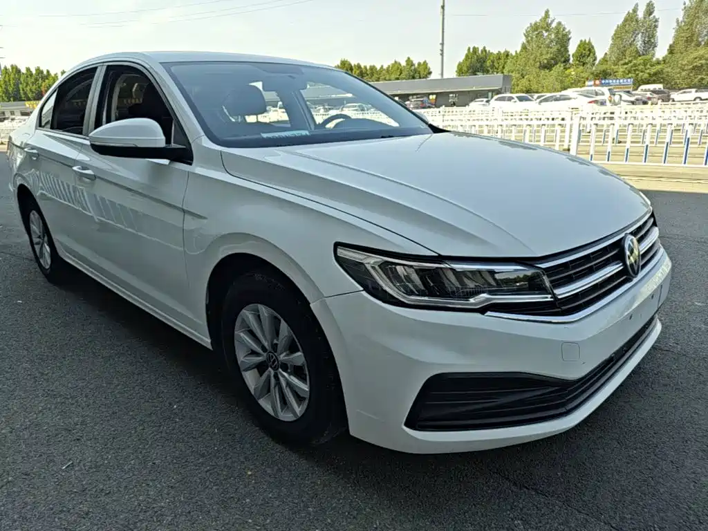 Volkswagen Bora — миниатюра 4