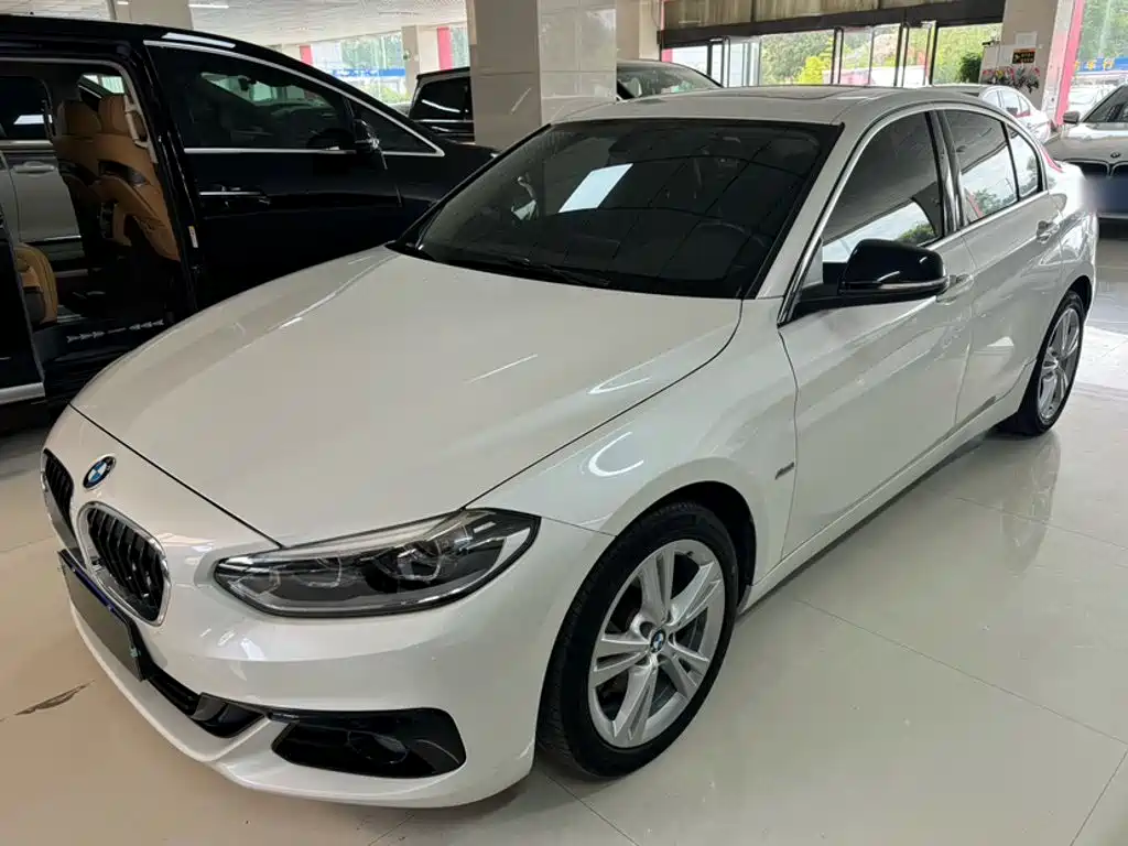 BMW 1 Series — миниатюра 2