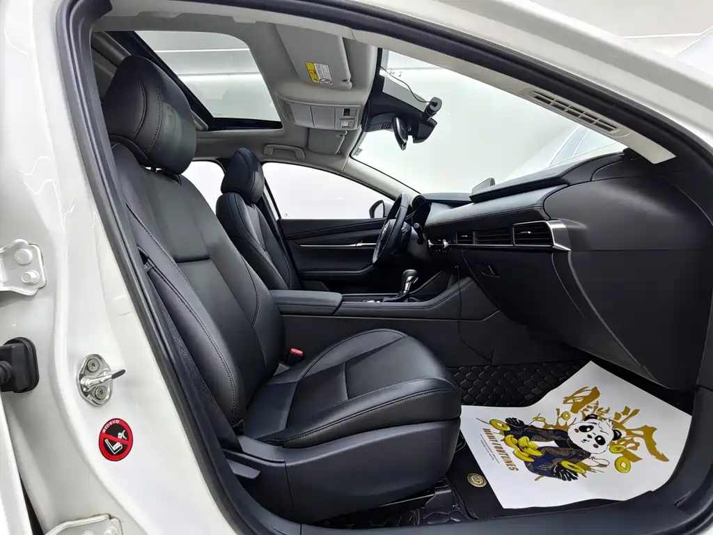 Mazda 3 Axela — миниатюра 19