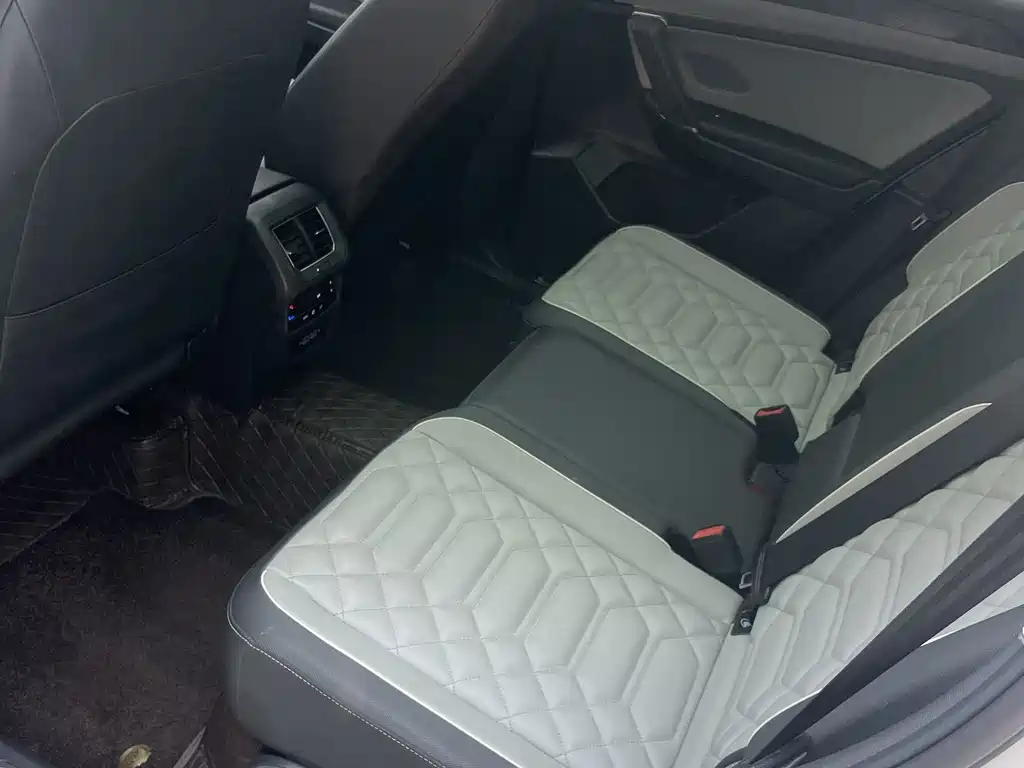 Volkswagen Tayron — миниатюра 11