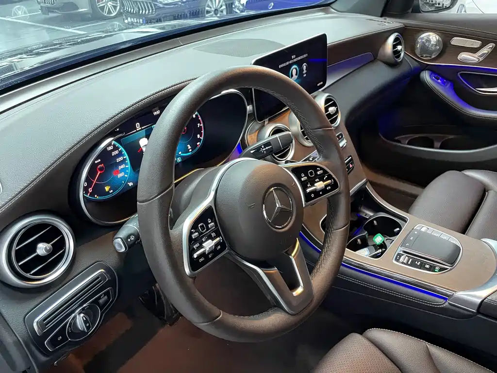 Mercedes-Benz GLC — миниатюра 5