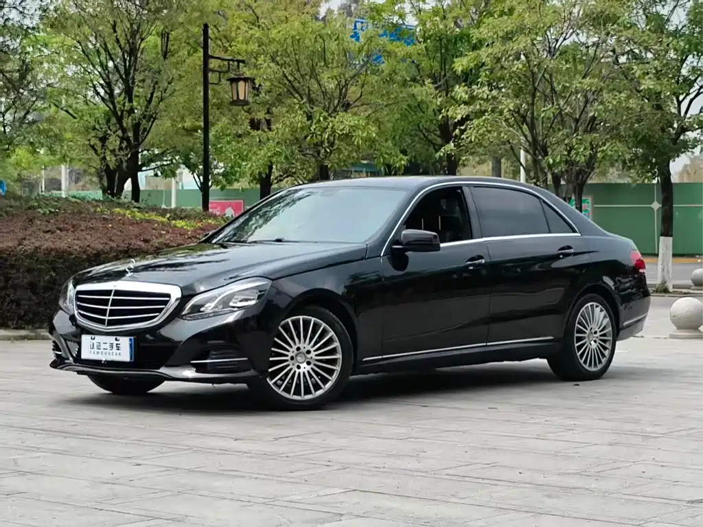 Mercedes-Benz E-Class 2015