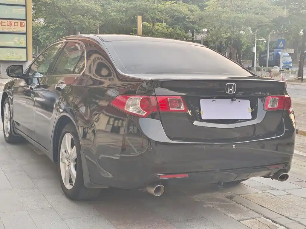 Honda Spirior — миниатюра 10