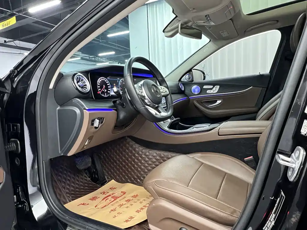 Mercedes-Benz E-Class — миниатюра 6