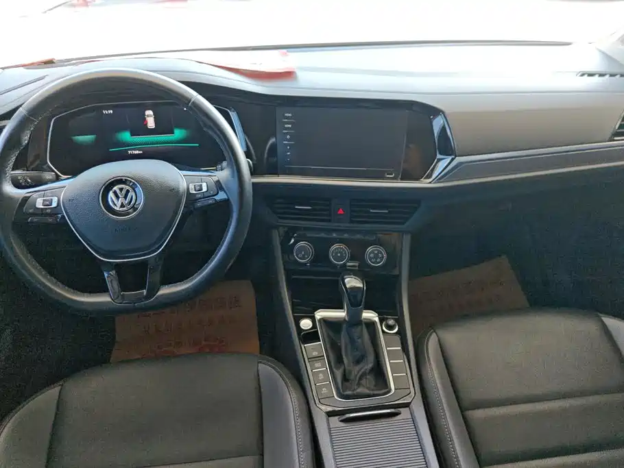 Volkswagen Sagitar — миниатюра 12