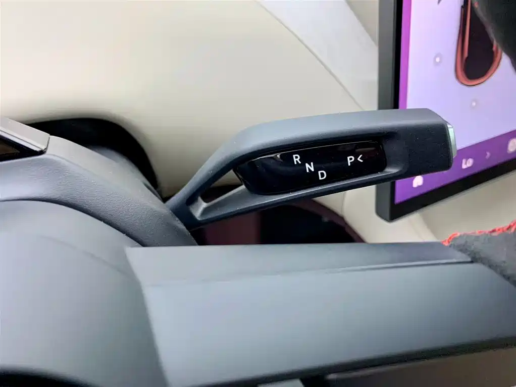 XIAOMI CAR XIAOMI YU7