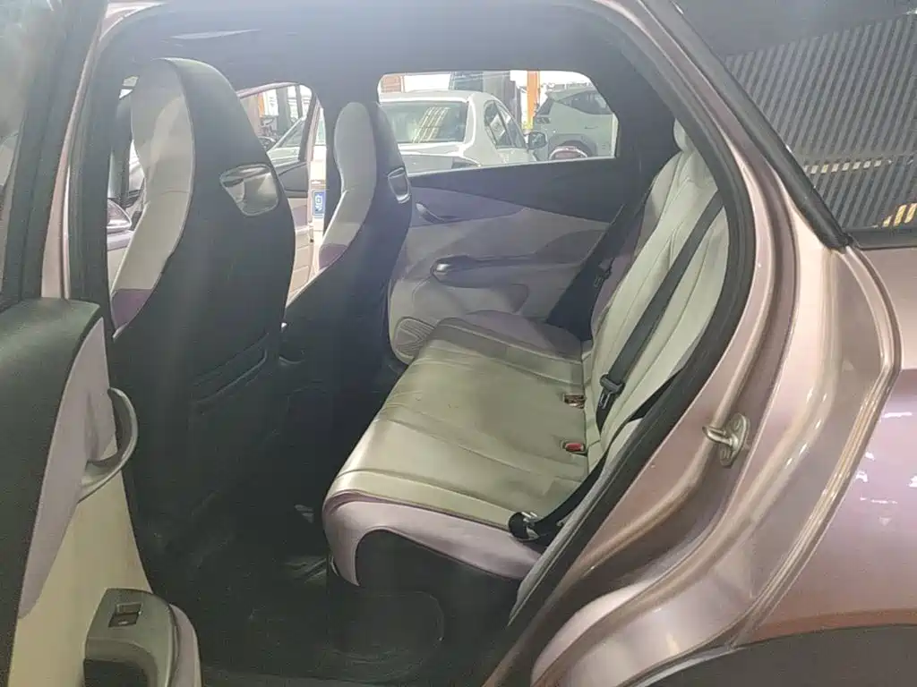 BYD Dolphin — миниатюра 17