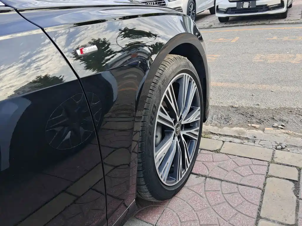 Audi A6L — миниатюра 11