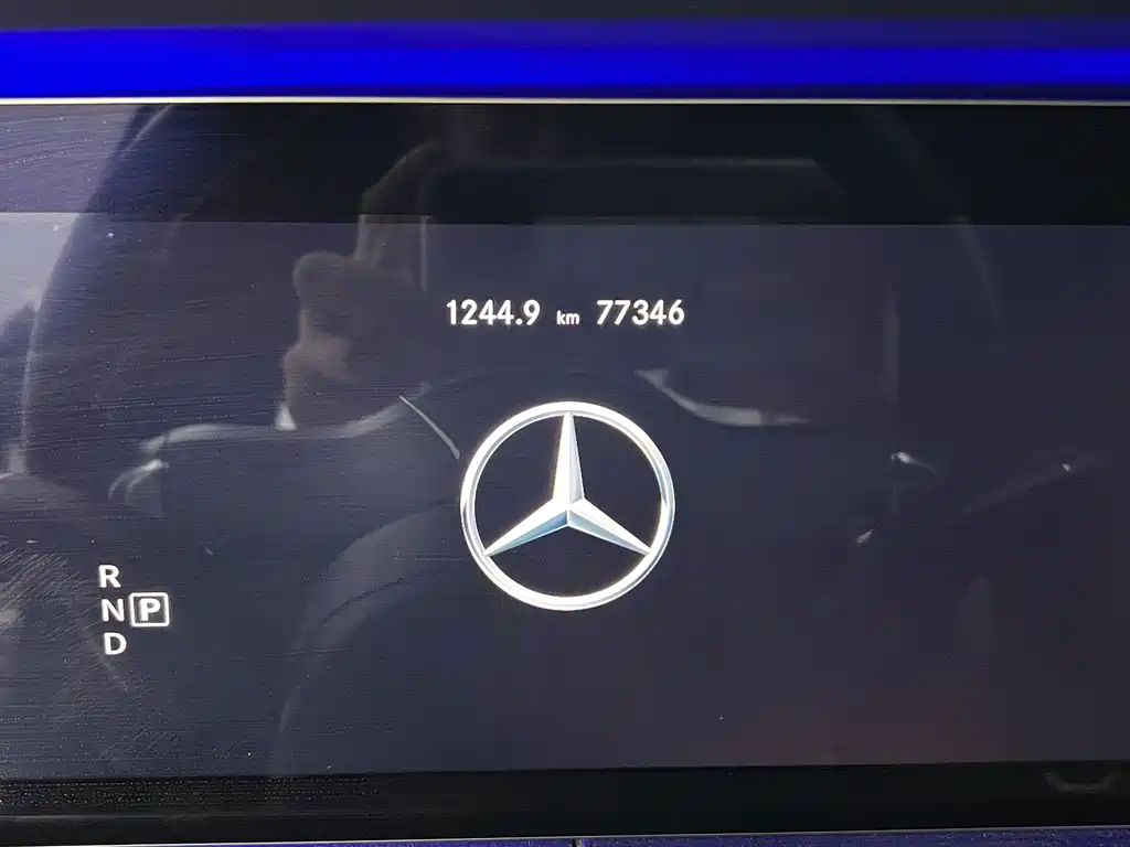 Mercedes-Benz E-Class — миниатюра 12