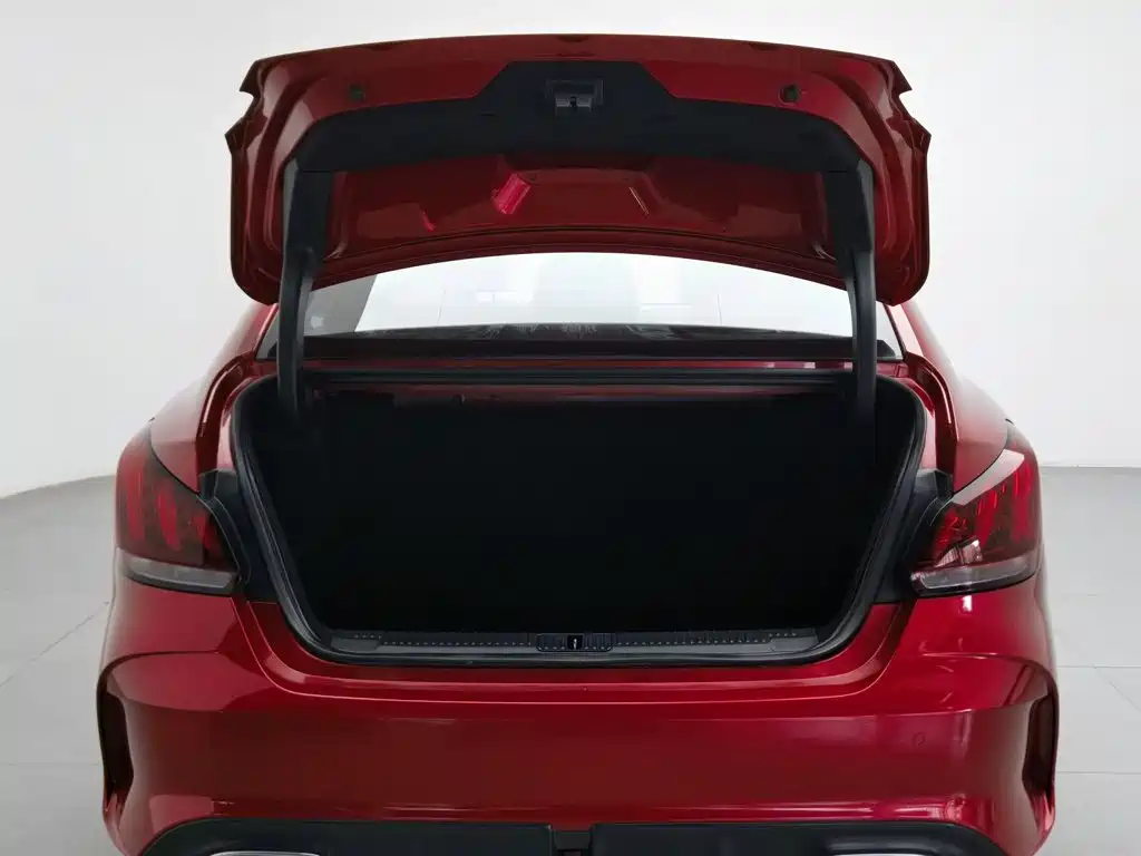 MG MG5 — миниатюра 16