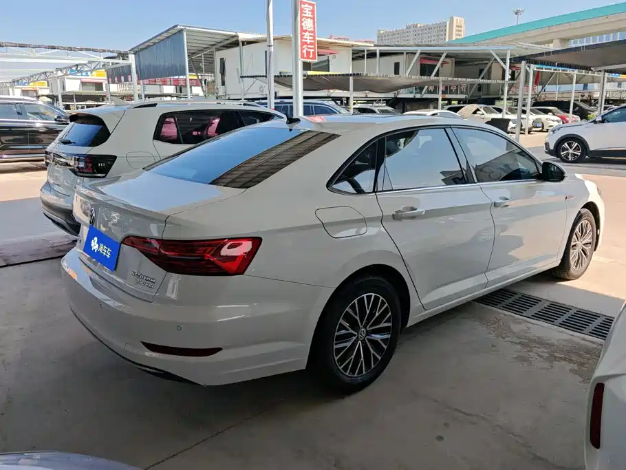 Volkswagen Sagitar — миниатюра 3