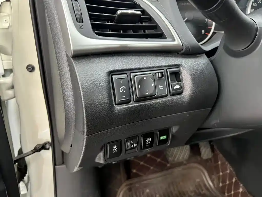 Nissan Sylphy — миниатюра 12