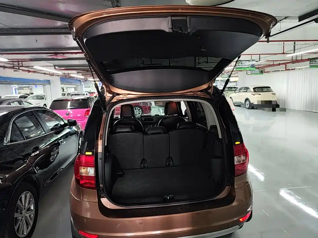 Skoda Yeti — миниатюра 19