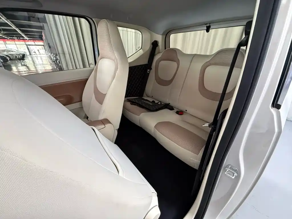 Wuling MINIEV — миниатюра 14