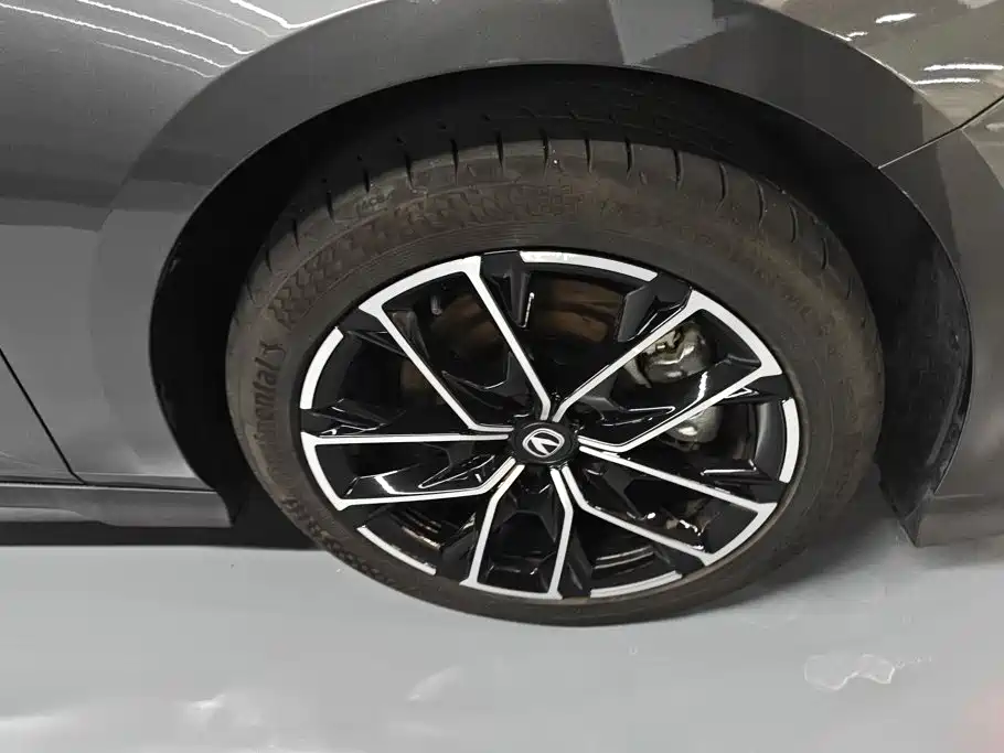 Changan UNI-V iDD — миниатюра 6