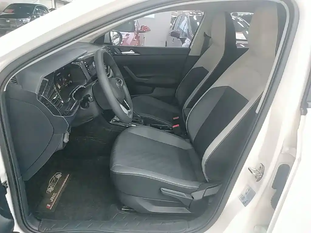 Volkswagen Lavida — миниатюра 15