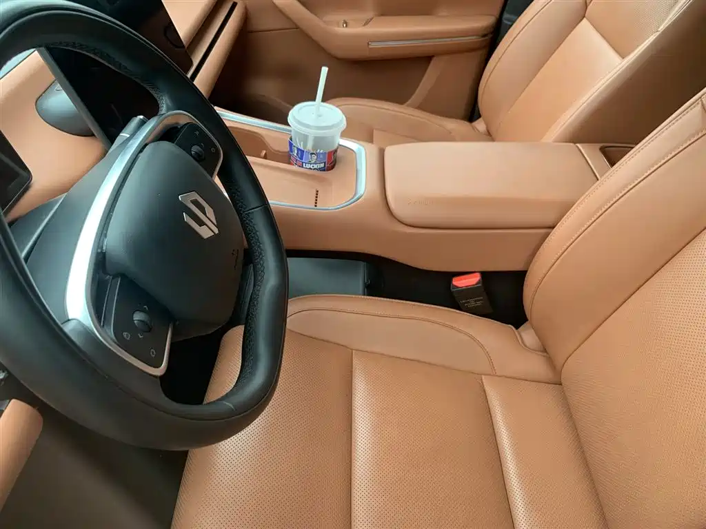 Leapmotor C16 2026 280 6 мест