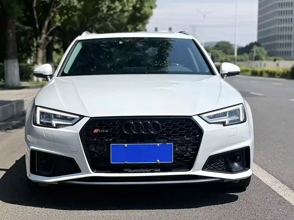 Audi A4 2020 Avant 40 TFSI Fashion