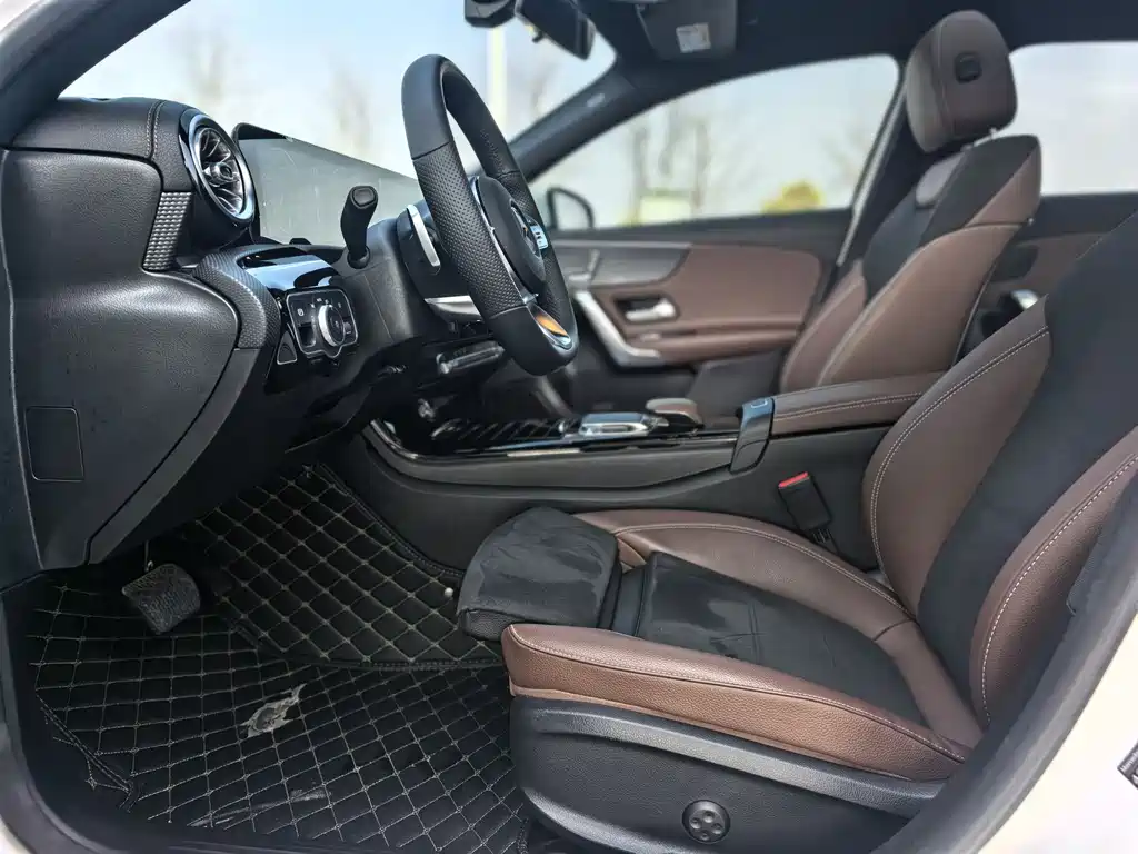 MERCEDES-BENZ A CLASS