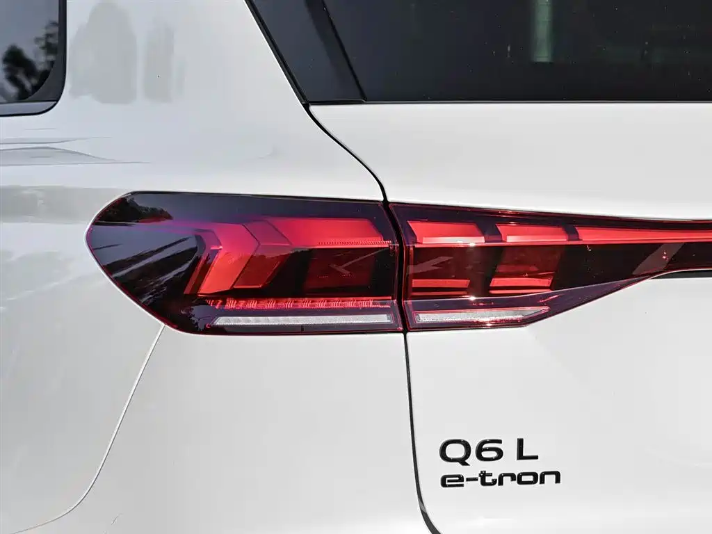 Audi Q6L e-tron id 4515283 из Китая 21
