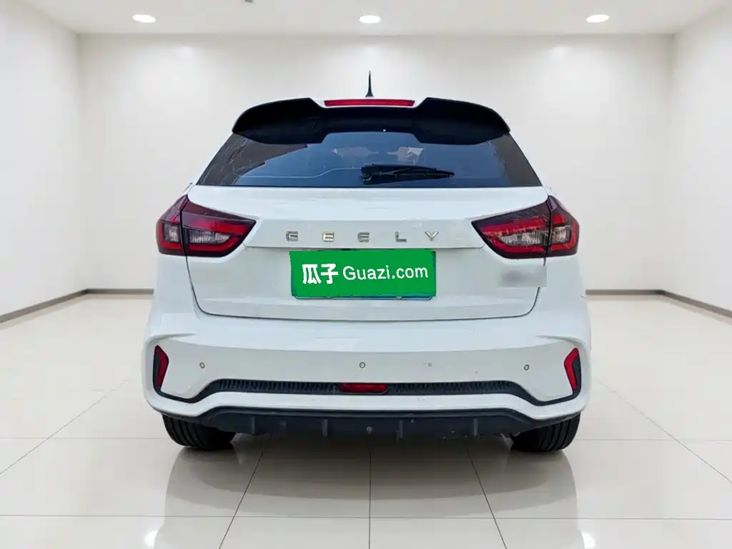 Geely Vision X3 — миниатюра 3