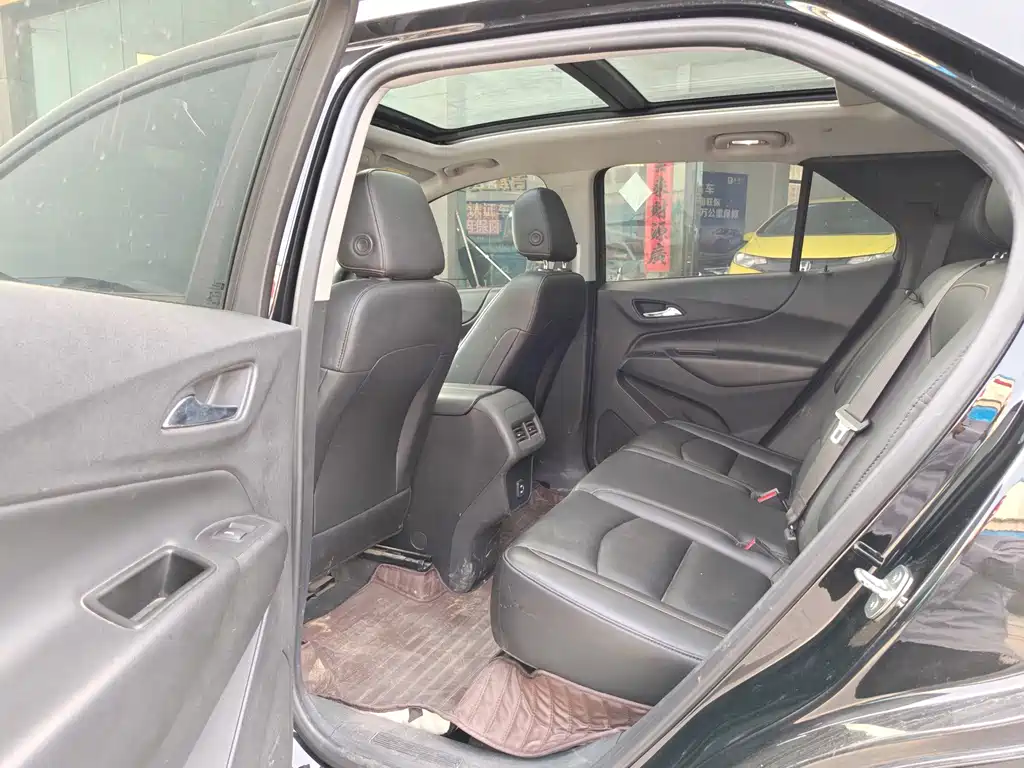 Chevrolet Equinox — миниатюра 5