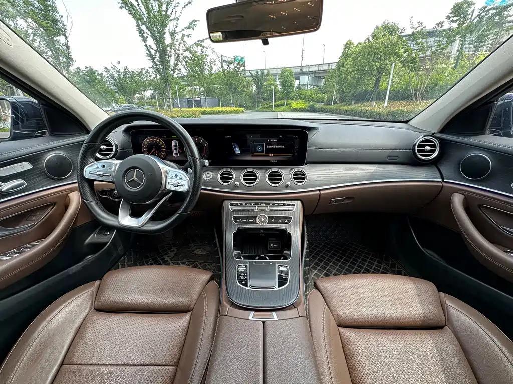 Mercedes-Benz E-Class E 2020 E 260 L Sport