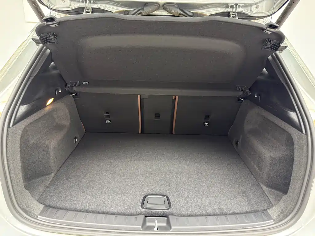 Mercedes-Benz EQA — миниатюра 15