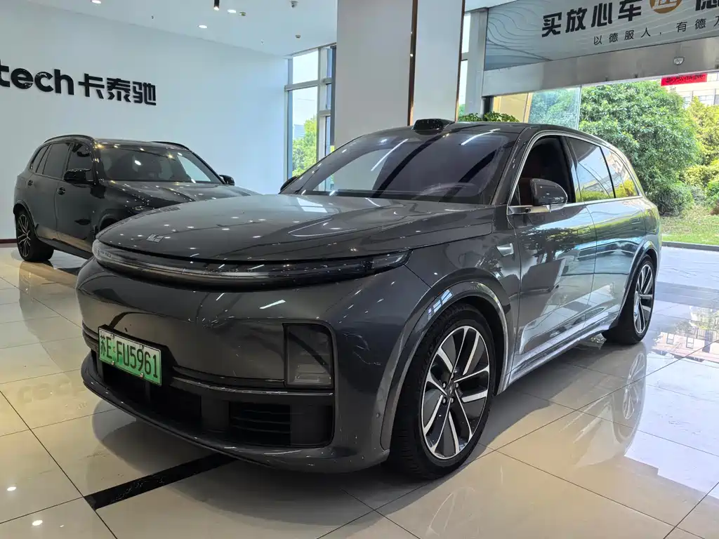 Li Auto Li L7 2025