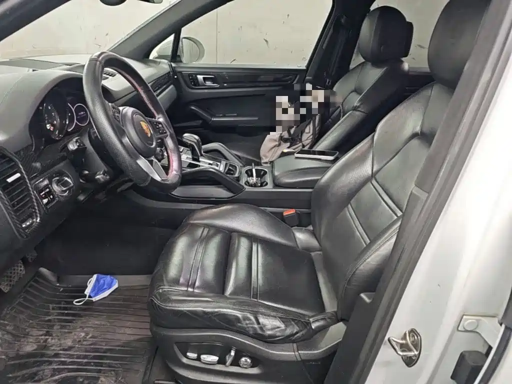 Porsche Cayenne Hybrid — миниатюра 15