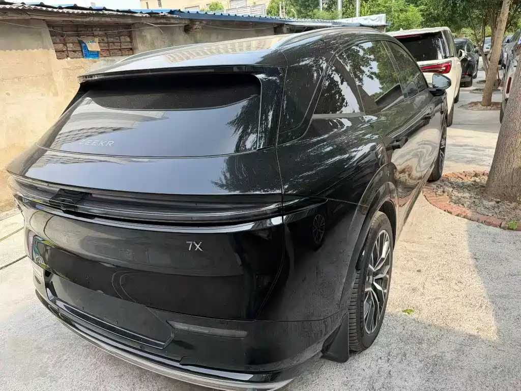 Zeekr 7X — миниатюра 9