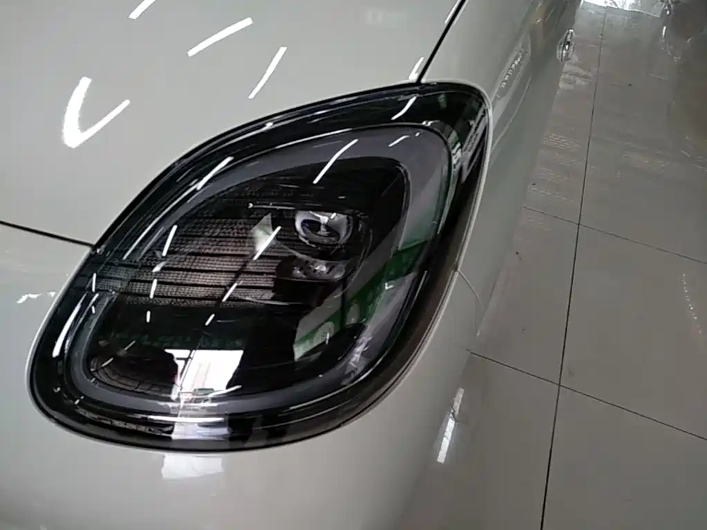 Wuling MINIEV — миниатюра 24