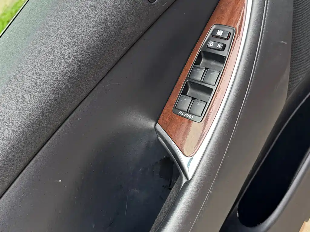 Lexus ES — миниатюра 16