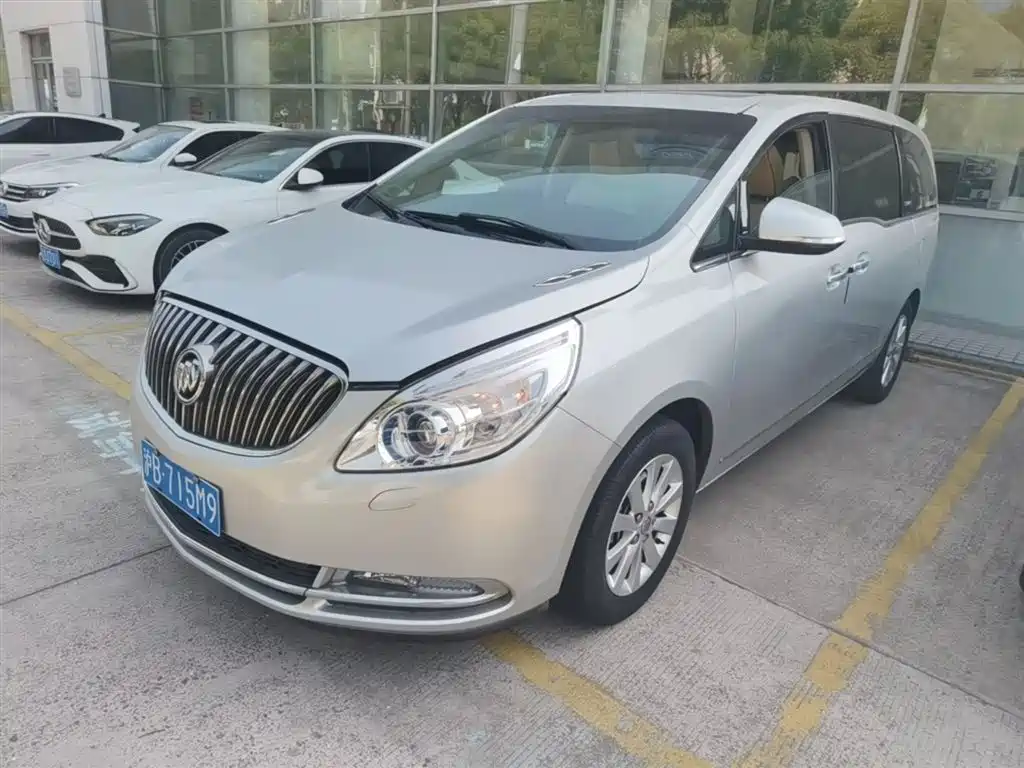 Buick GL8 2016