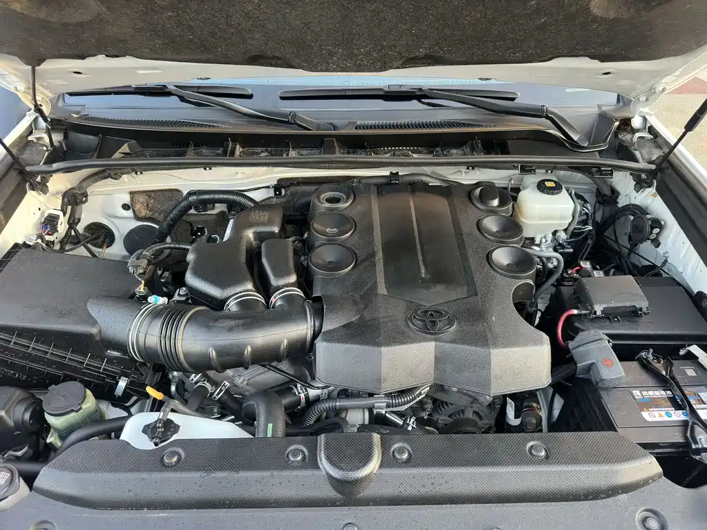 Toyota 4Runner 2019 4.0L AT