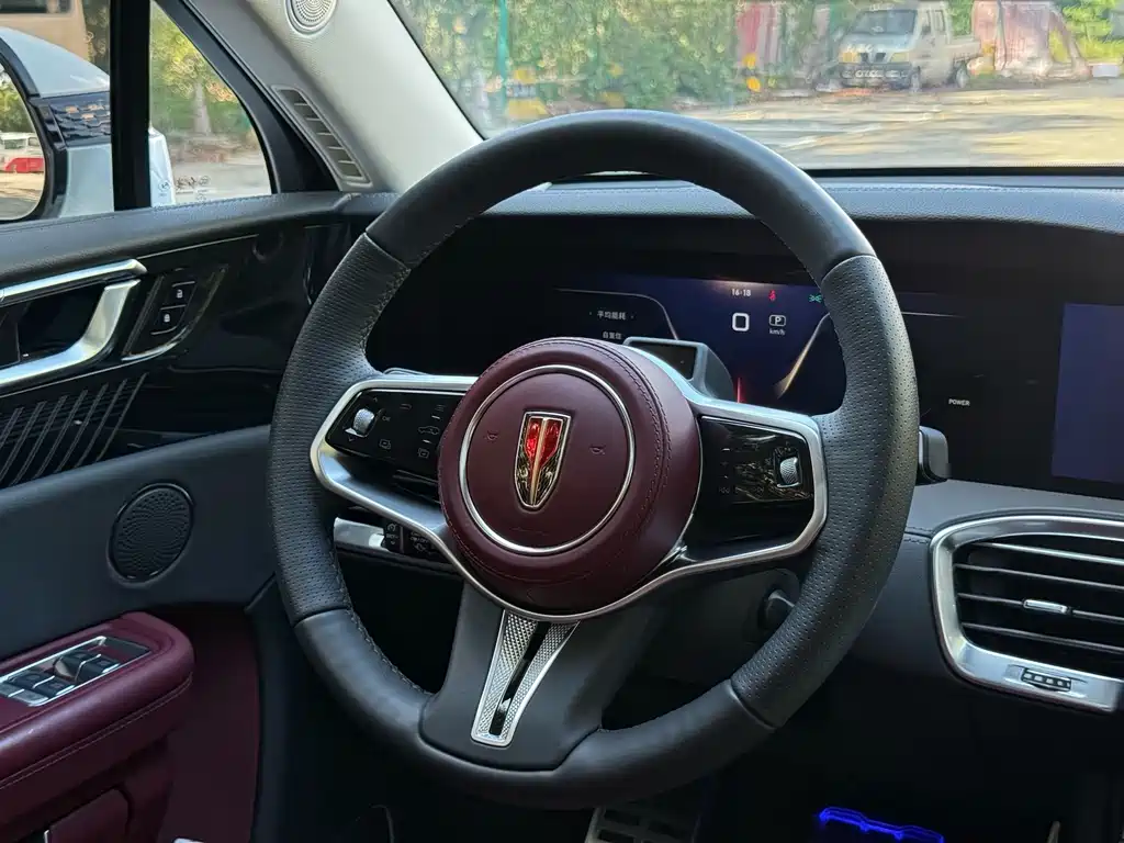 Hongqi Hongqi E-HS9 — миниатюра 11