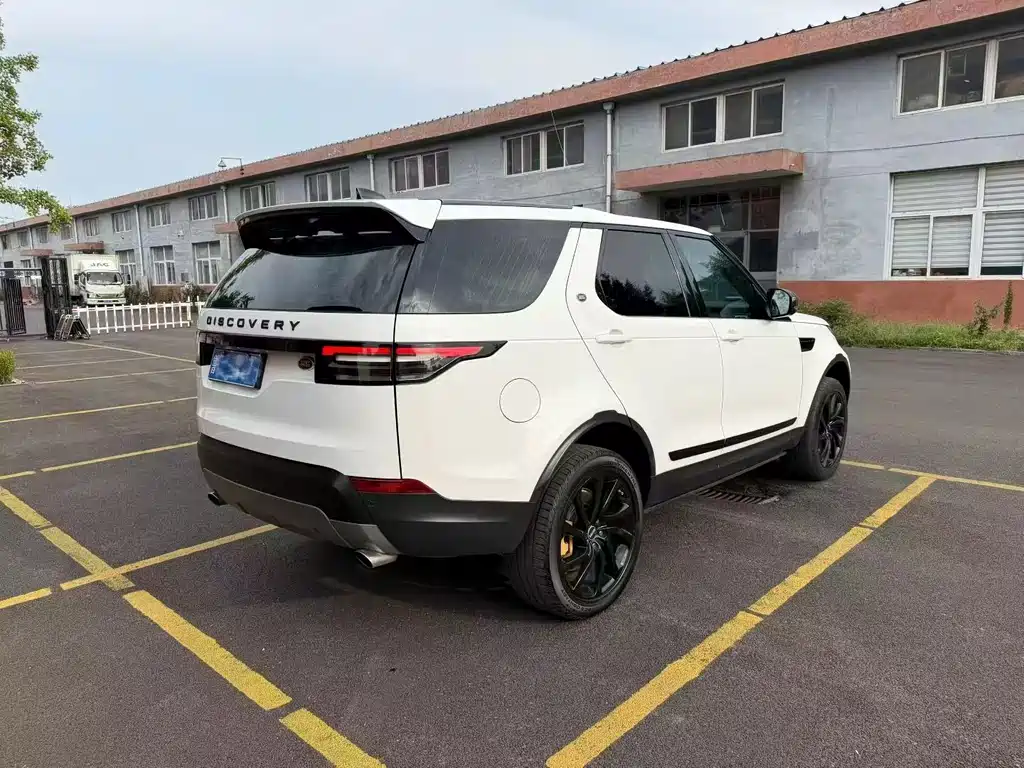 Land Rover Discovery — миниатюра 4