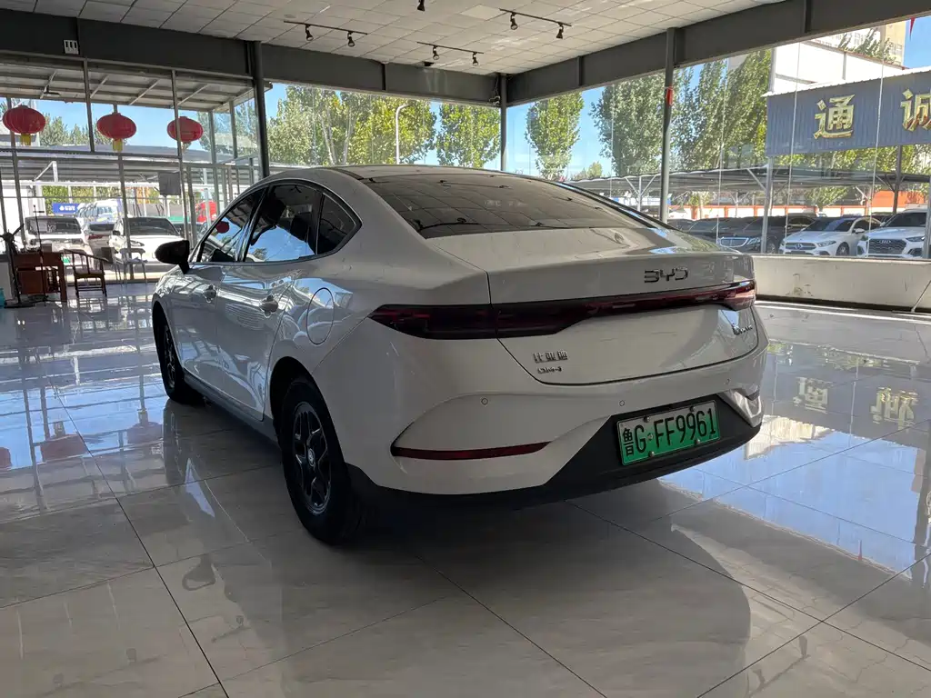 BYD Qin PLUS — миниатюра 7