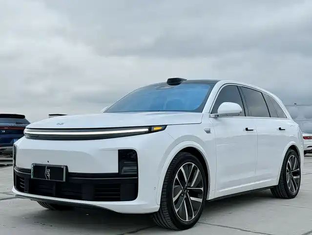 Li Auto IDEAL L7 2023