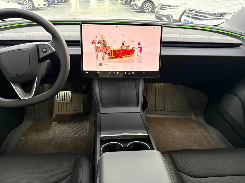 Tesla Model 3 — миниатюра 9