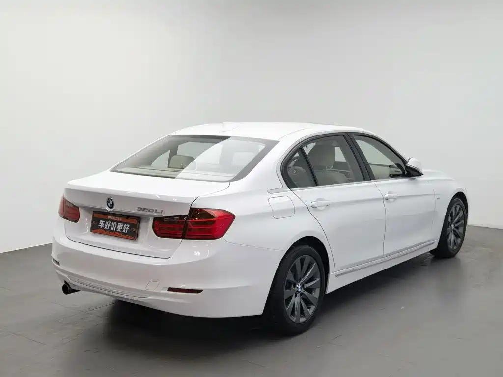 BMW 3 Series — миниатюра 2