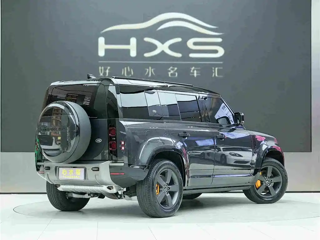 Land Rover Defender — миниатюра 4