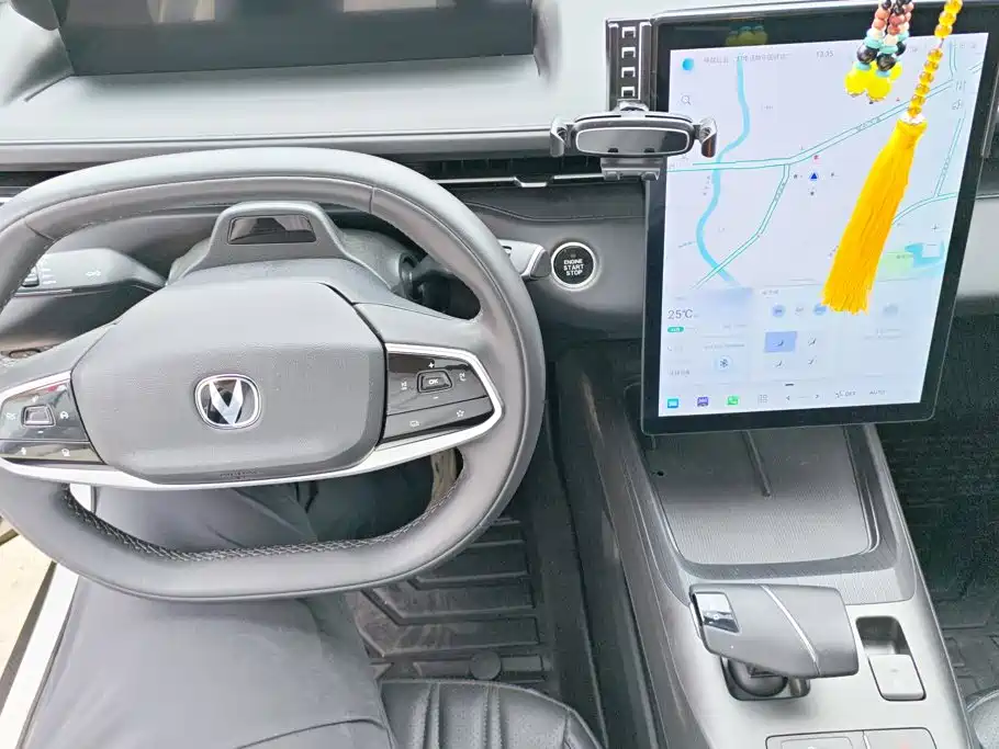 Changan Yida — миниатюра 12