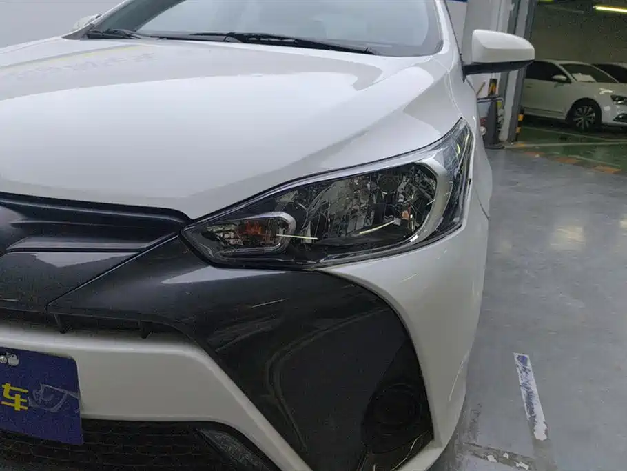 TOYOTA YARIS L ZHIXUAN