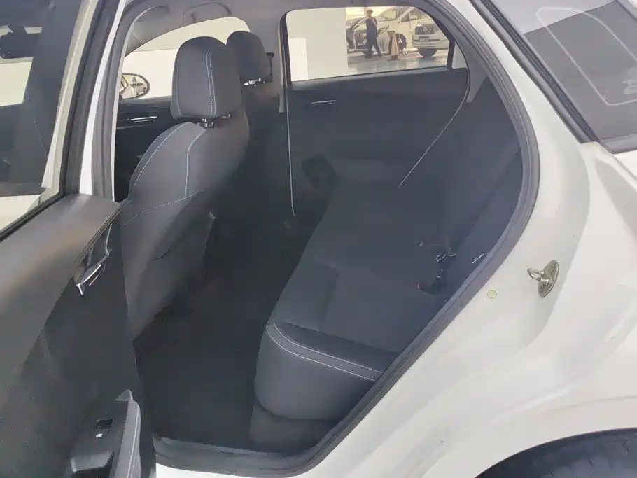 BYD e2 — миниатюра 11