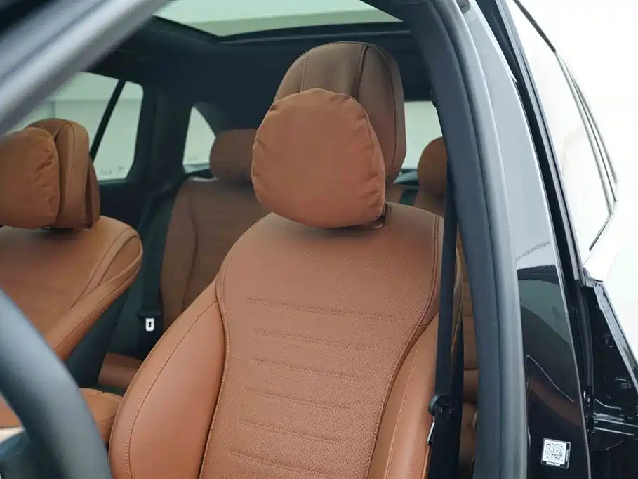 Mercedes-Benz GLC New Energy 2026 Черный из Китая, фото 5